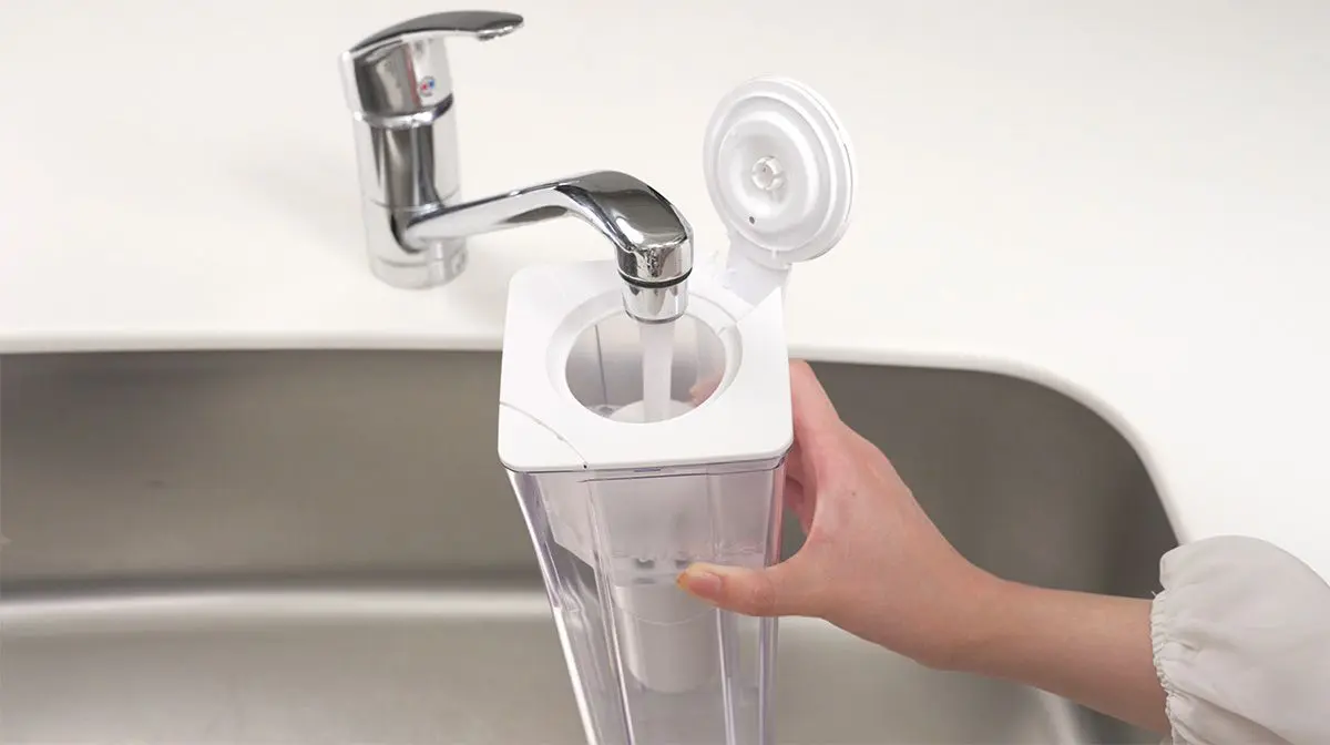 ポット型浄水器 CP508・CP504 | 家庭用・浄水器の三菱ケミカル・クリンスイ